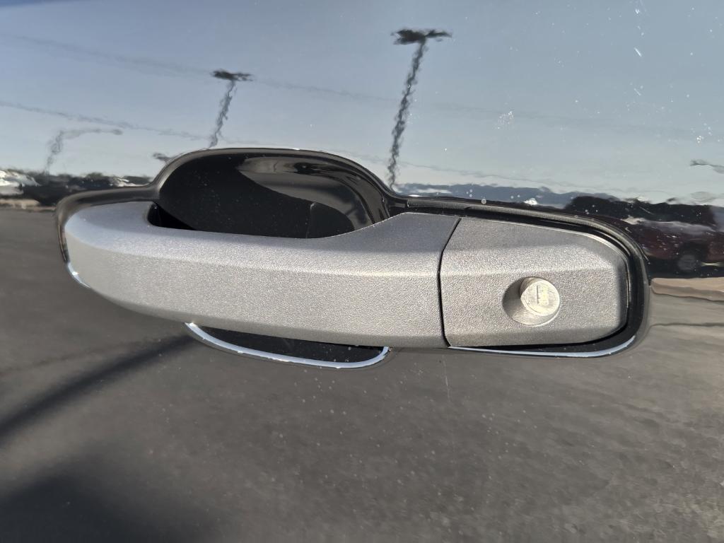 new 2026 Chevrolet Colorado car, priced at $46,565