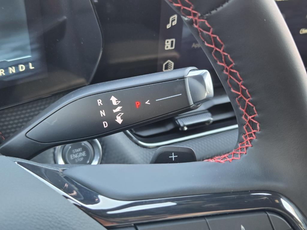 new 2026 Chevrolet Equinox car, priced at $37,895