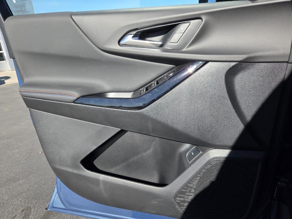 new 2026 Chevrolet Equinox car, priced at $37,895