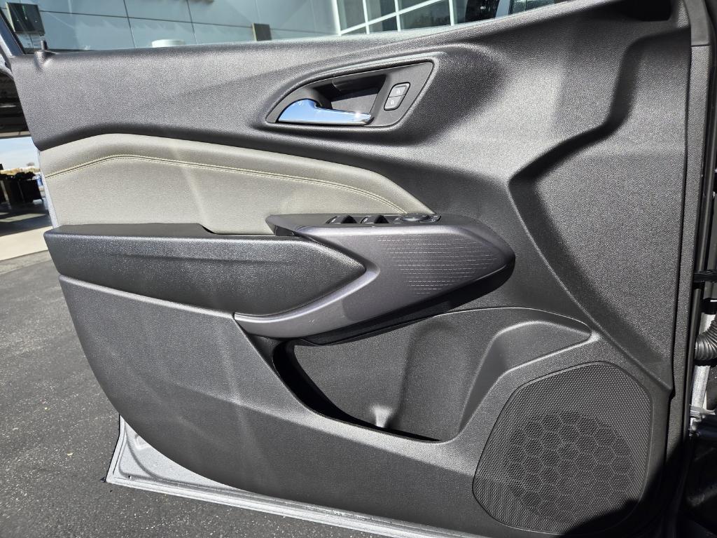 new 2026 Chevrolet Trax car, priced at $28,385