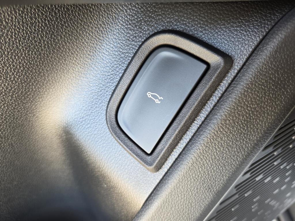 new 2026 Chevrolet Equinox car, priced at $35,585
