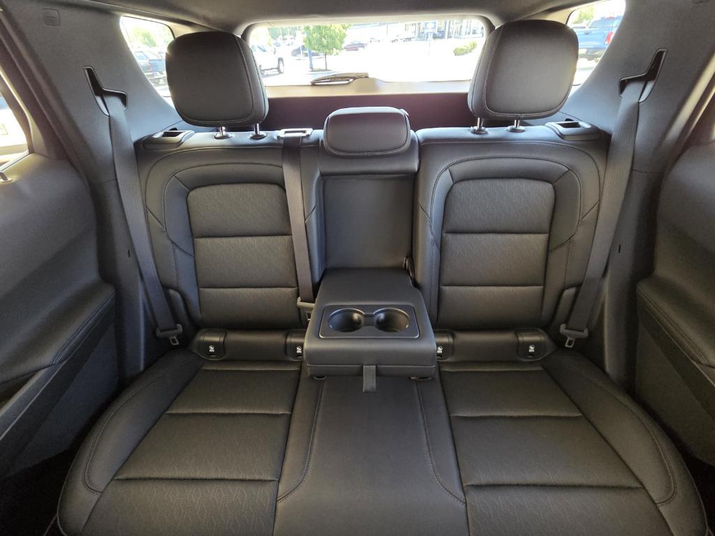 new 2026 Chevrolet Equinox car, priced at $35,585