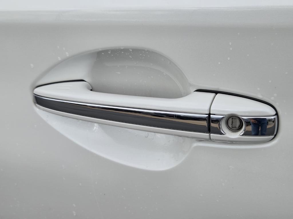 used 2018 Toyota Avalon car, priced at $24,981