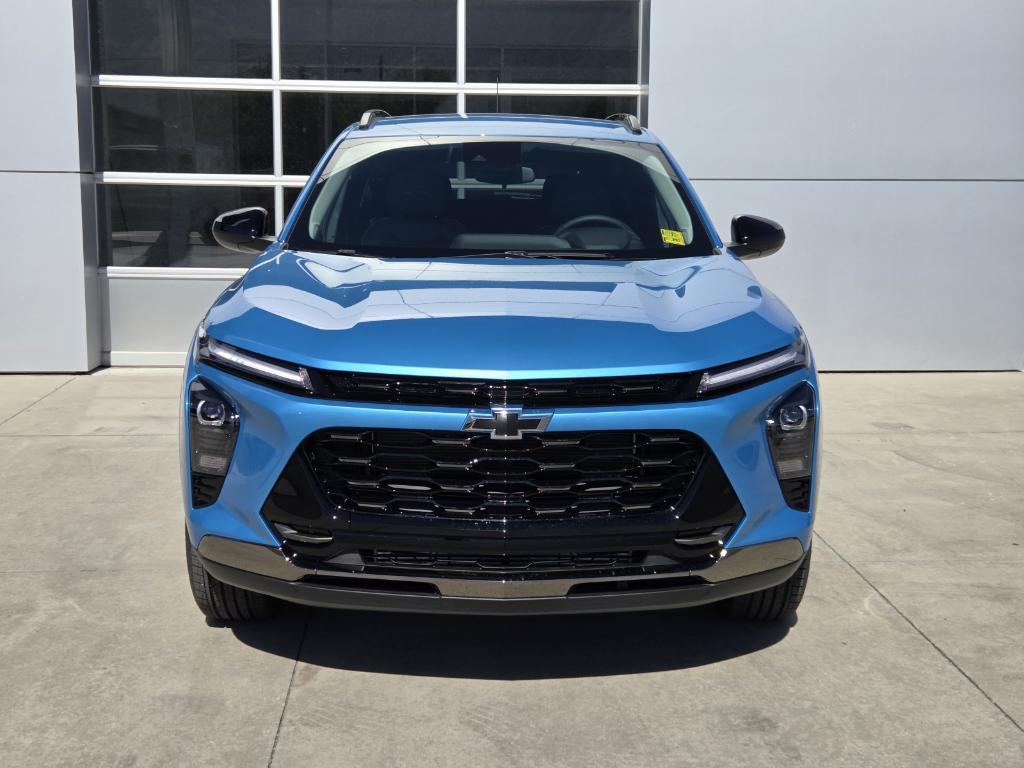new 2025 Chevrolet Trax car, priced at $26,290