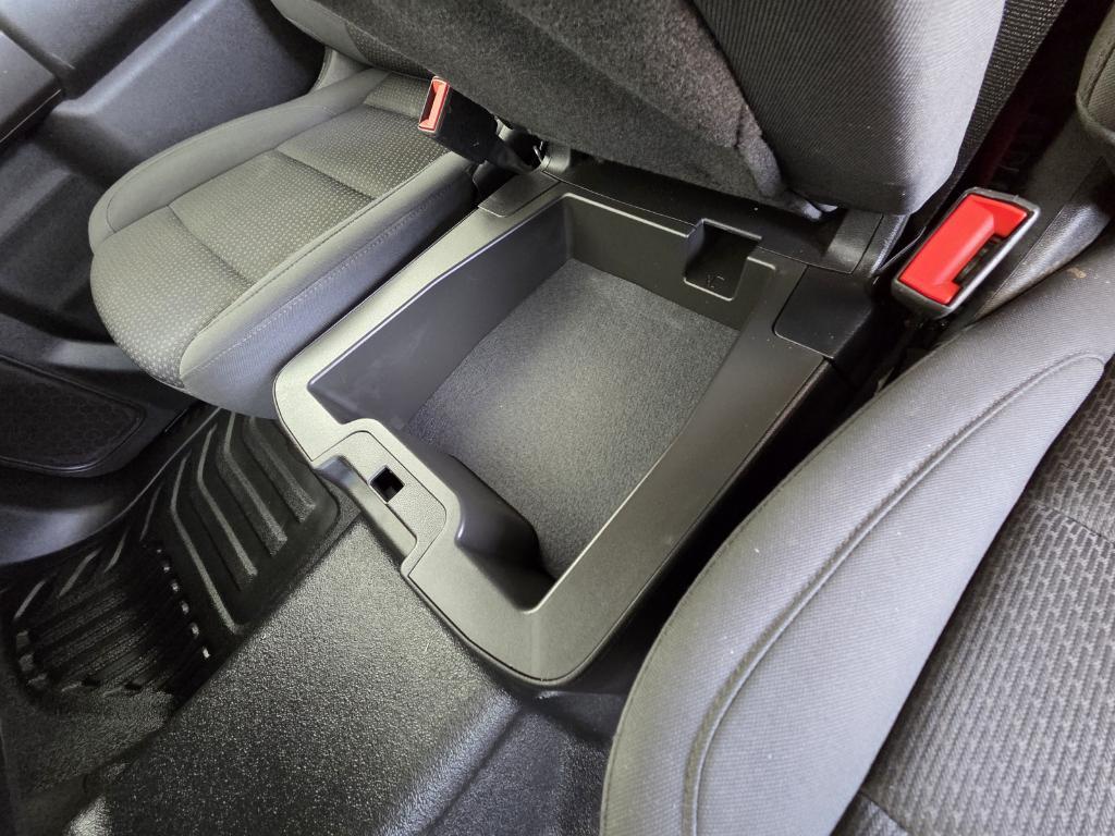 used 2024 Chevrolet Silverado 1500 car, priced at $33,881