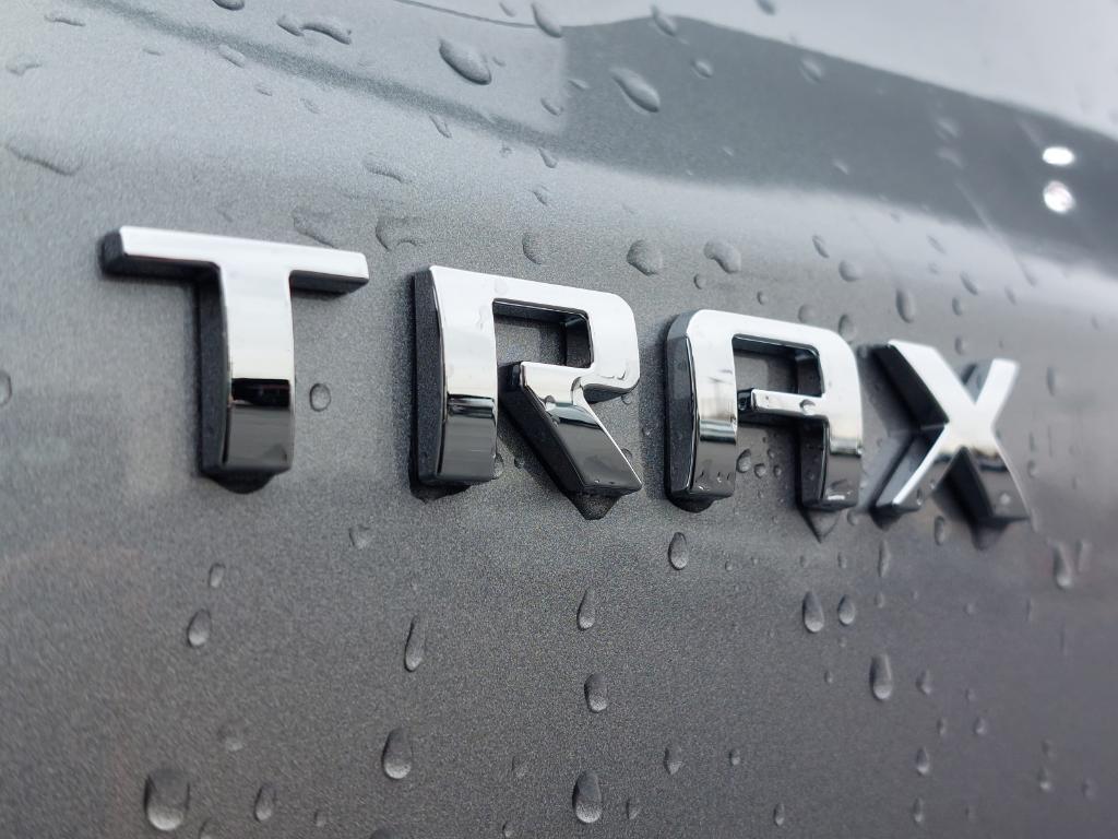 new 2025 Chevrolet Trax car, priced at $24,821