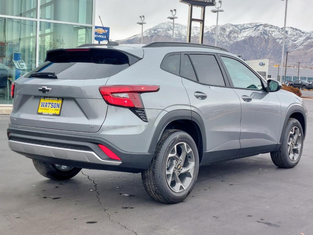 new 2025 Chevrolet Trax car, priced at $24,821