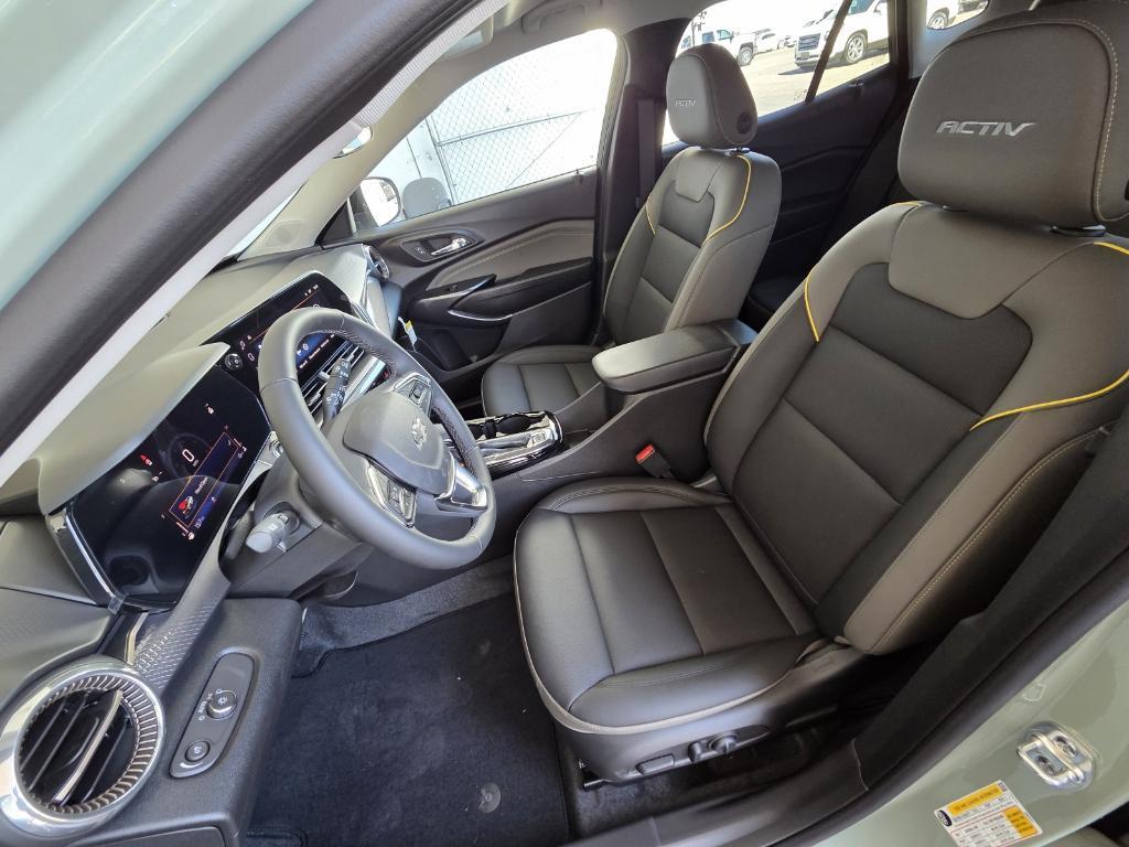 new 2025 Chevrolet Trax car, priced at $25,895