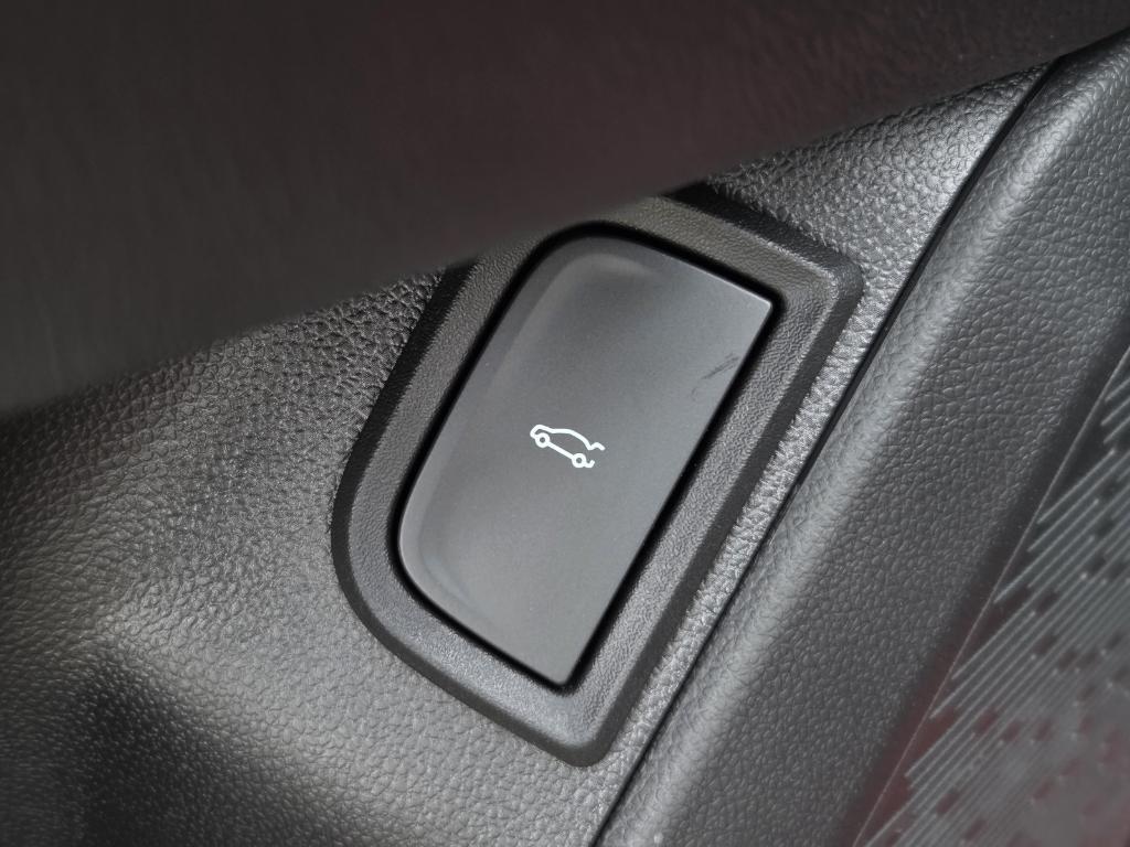 new 2026 Chevrolet Equinox car, priced at $38,390