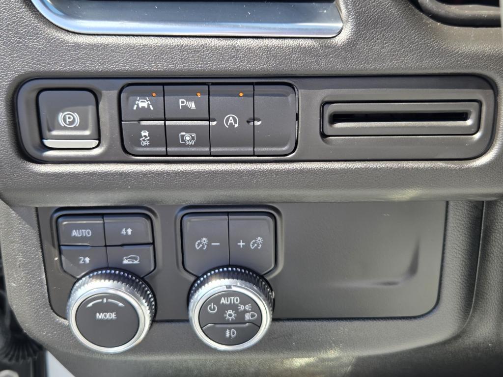 used 2024 GMC Yukon XL car, priced at $71,991