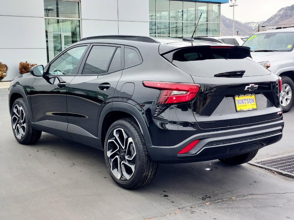 new 2025 Chevrolet Trax car, priced at $25,808