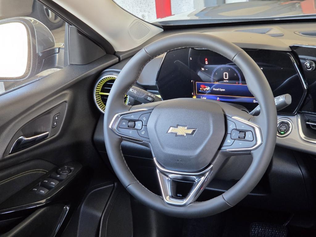 new 2026 Chevrolet Trax car, priced at $25,385