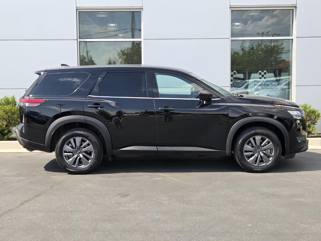 used 2024 Nissan Pathfinder car, priced at $32,991