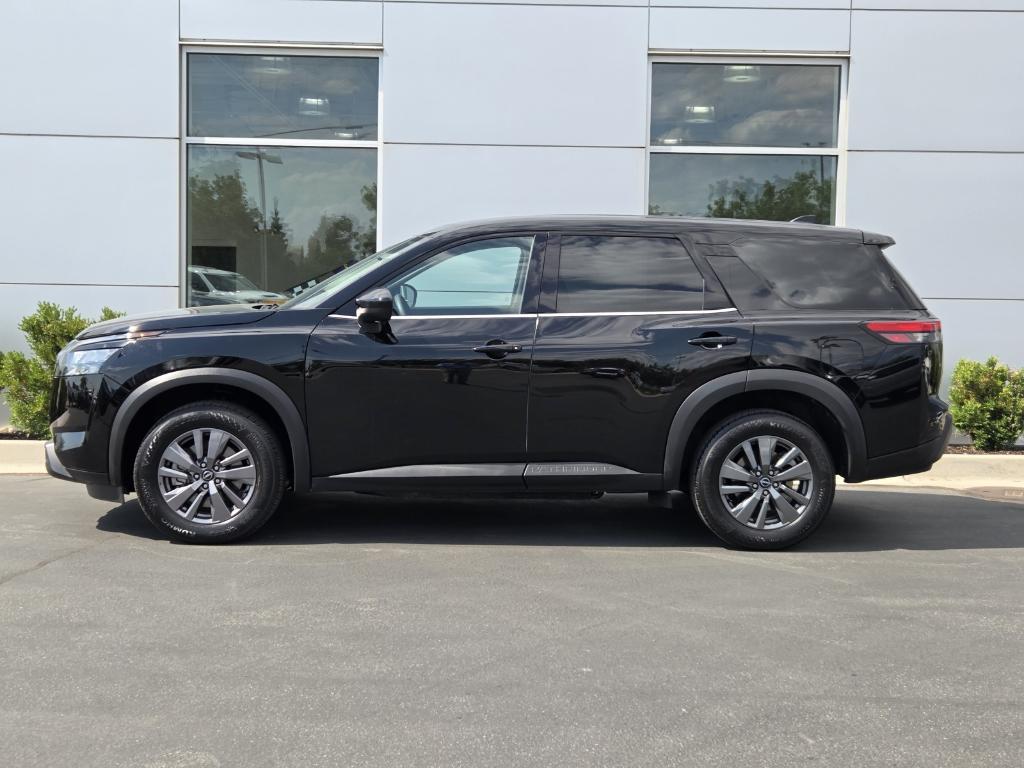 used 2024 Nissan Pathfinder car, priced at $32,991