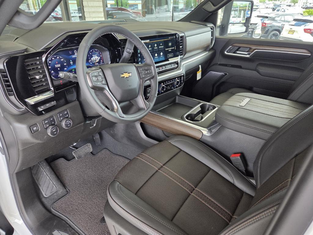 new 2025 Chevrolet Silverado 3500 car, priced at $91,735