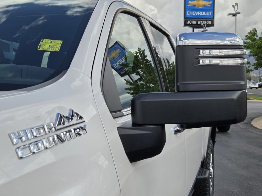 new 2025 Chevrolet Silverado 3500 car, priced at $91,735