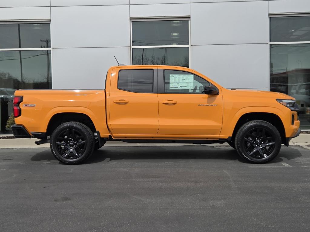 new 2025 Chevrolet Colorado car, priced at $49,090