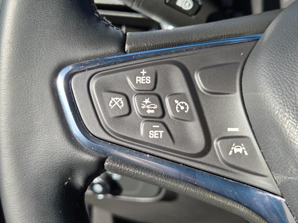 used 2023 Chevrolet Equinox car, priced at $22,621