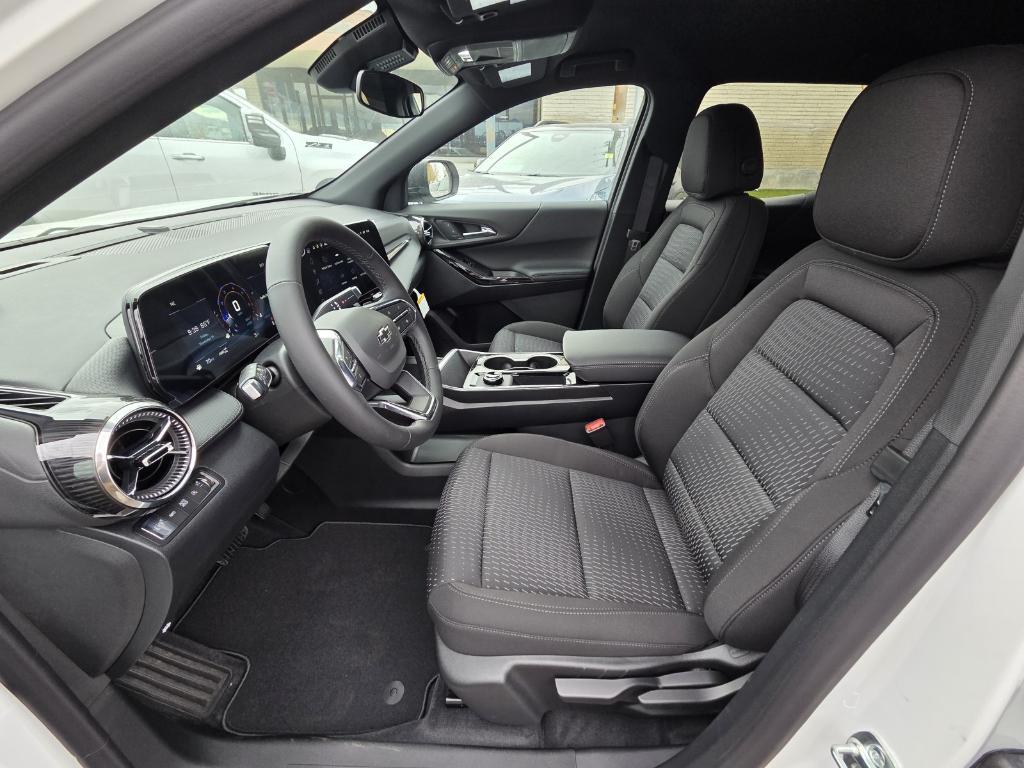 new 2026 Chevrolet Equinox car, priced at $34,035