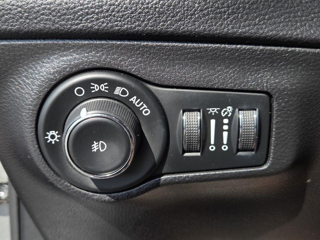 used 2019 Jeep Compass car, priced at $17,421