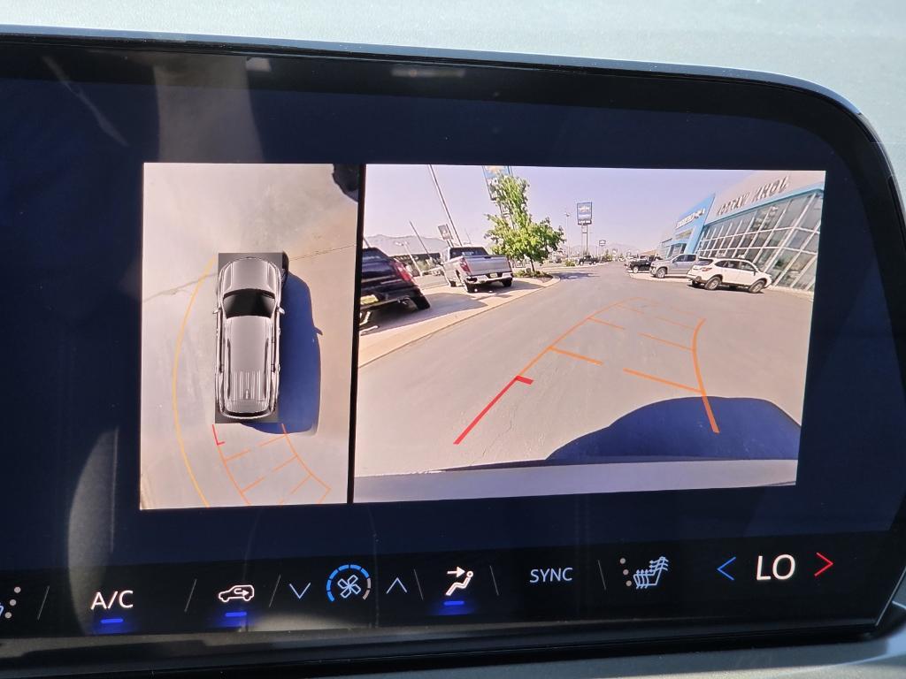 new 2026 Chevrolet Traverse car, priced at $45,920