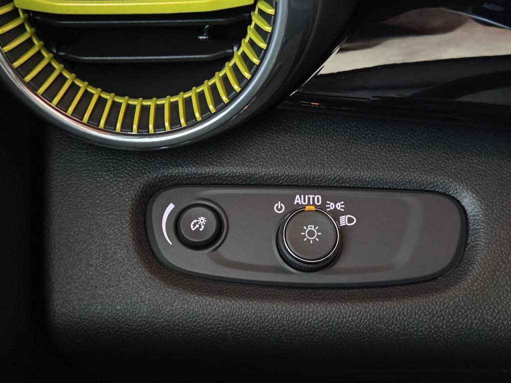 new 2026 Chevrolet Trax car, priced at $28,780