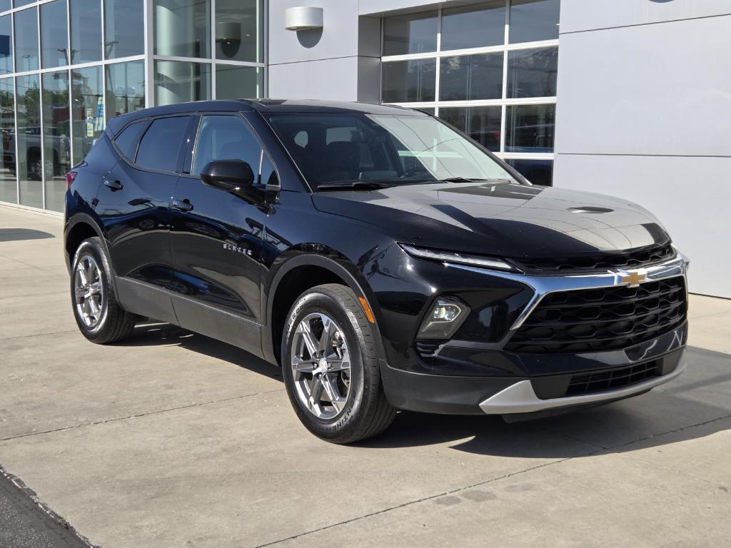 used 2024 Chevrolet Blazer car, priced at $29,991