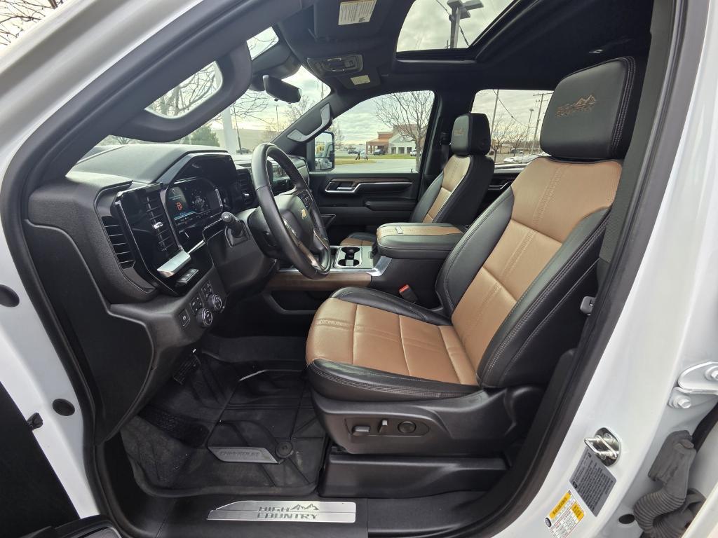 used 2024 Chevrolet Silverado 3500 car, priced at $71,285