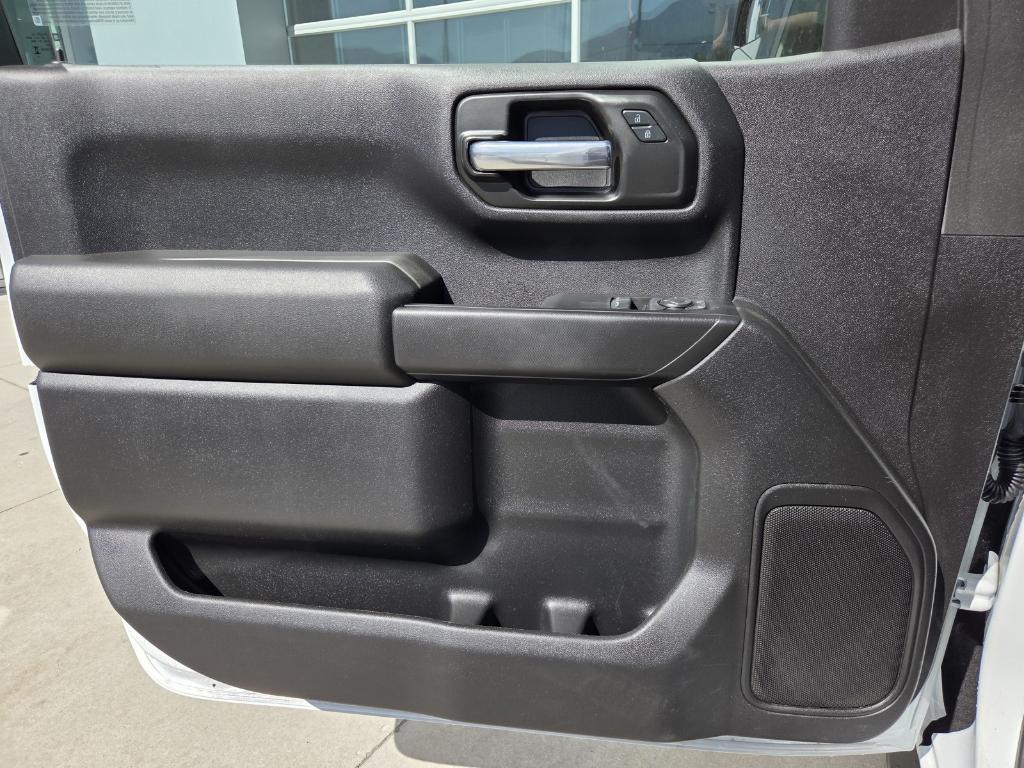 used 2024 Chevrolet Silverado 1500 car, priced at $30,991