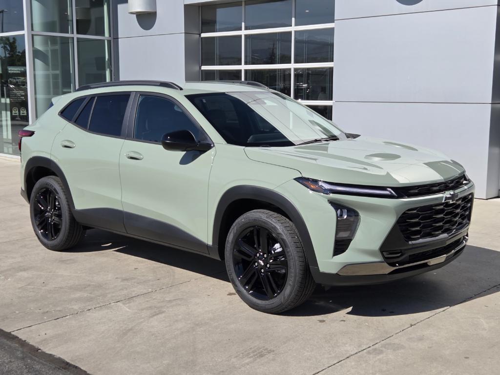 new 2025 Chevrolet Trax car, priced at $25,895