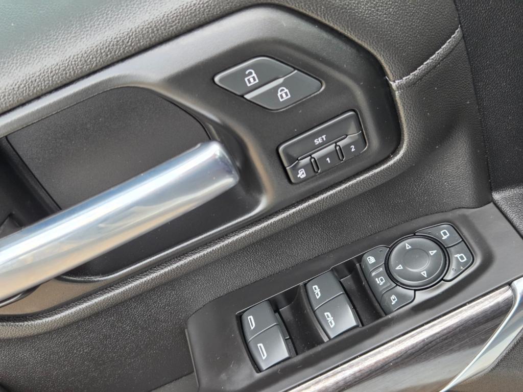 used 2021 Chevrolet Silverado 2500 car, priced at $53,991