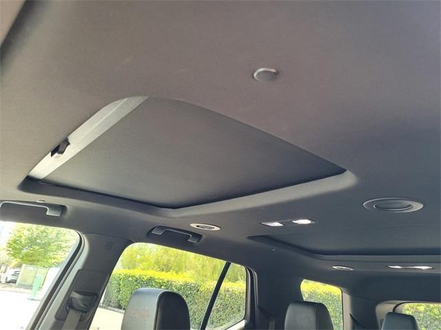 used 2022 Chevrolet Traverse car, priced at $34,995