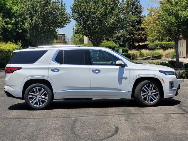 used 2022 Chevrolet Traverse car, priced at $34,995