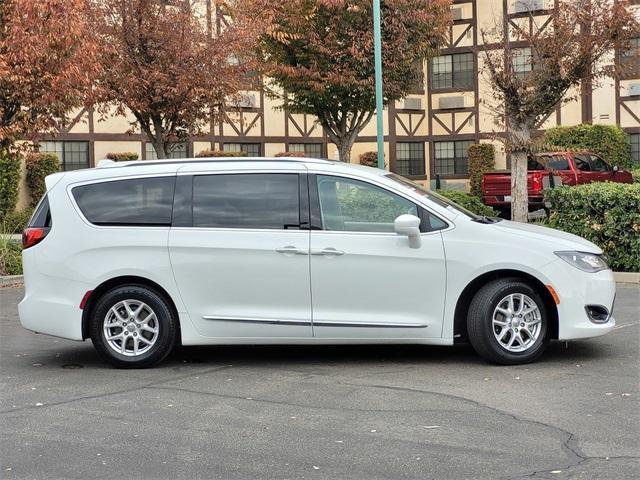 used 2020 Chrysler Pacifica car, priced at $21,988