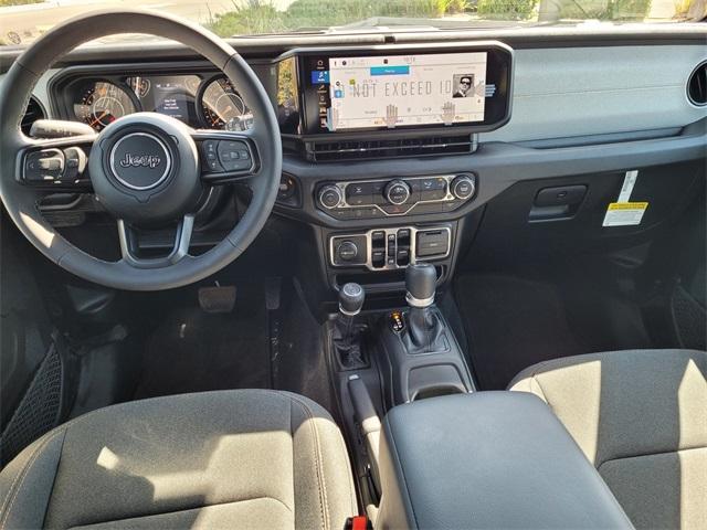 new 2025 Jeep Wrangler car, priced at $46,821
