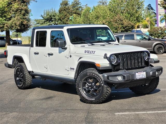 used 2023 Jeep Gladiator car, priced at $38,992