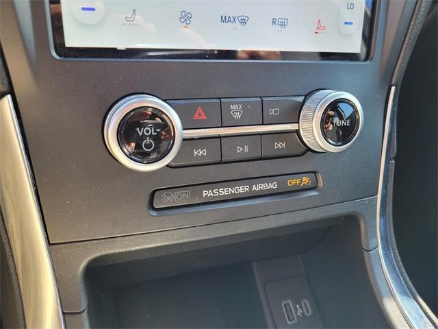 used 2022 Ford Edge car, priced at $30,457