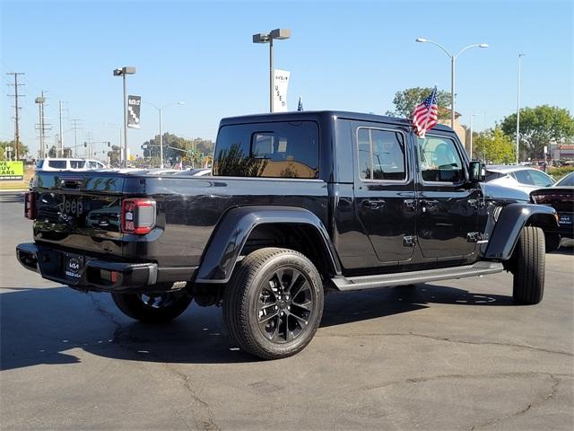 used 2023 Jeep Gladiator car, priced at $37,161