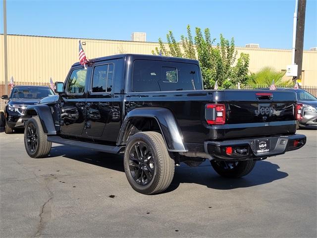 used 2023 Jeep Gladiator car, priced at $37,161