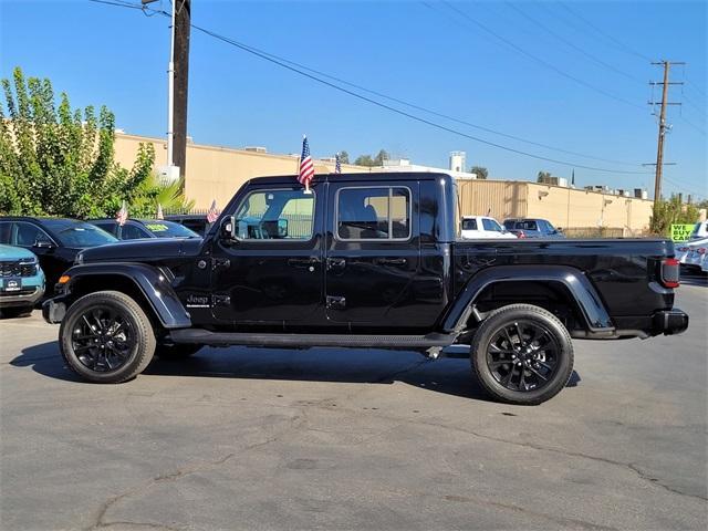 used 2023 Jeep Gladiator car, priced at $37,161