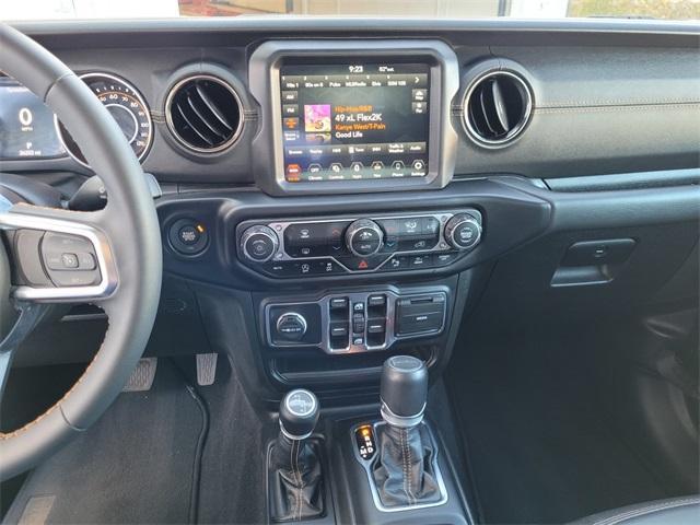 used 2023 Jeep Gladiator car, priced at $37,161