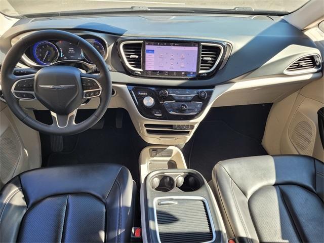 used 2023 Chrysler Pacifica car, priced at $24,880