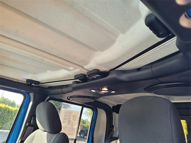 used 2021 Jeep Gladiator car, priced at $31,658