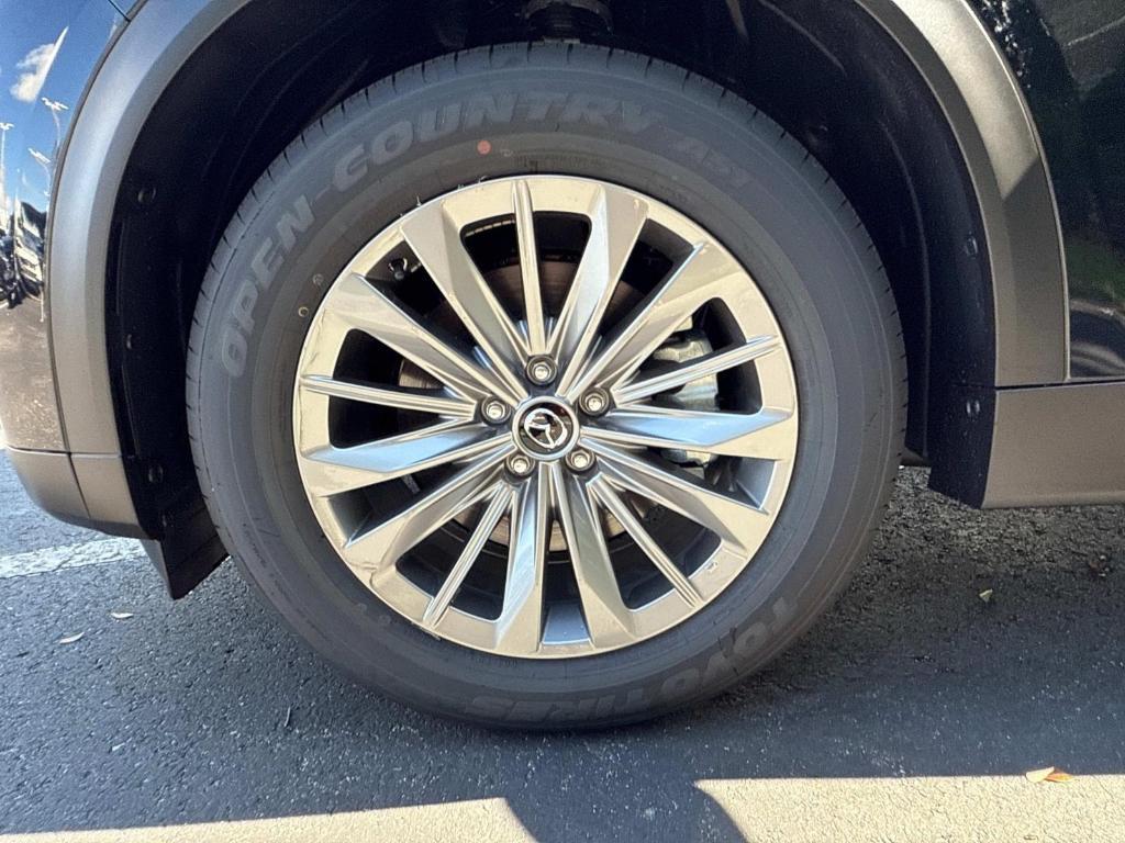 new 2025 Mazda CX-90 car, priced at $40,226