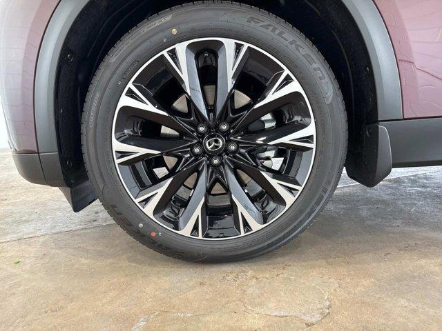 new 2025 Mazda CX-90 car, priced at $49,679