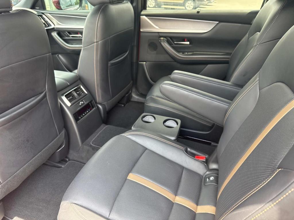 used 2024 Mazda CX-90 car, priced at $40,995