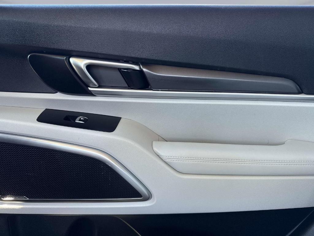 used 2024 Kia Telluride car, priced at $31,995