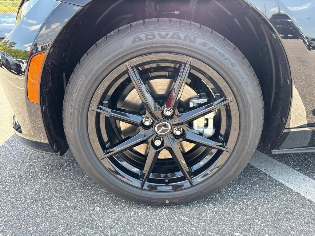 new 2025 Mazda MX-5 Miata car, priced at $28,921
