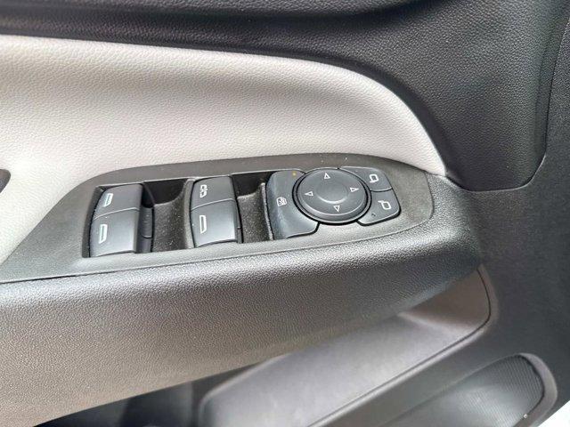 used 2022 Chevrolet Equinox car, priced at $17,995