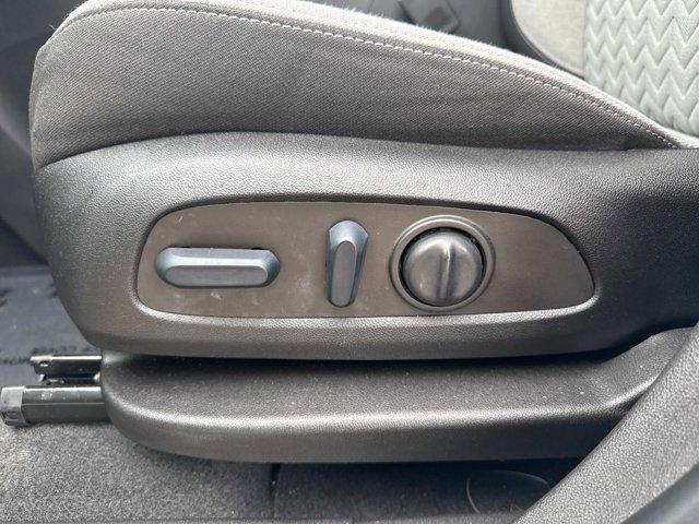 used 2022 Chevrolet Equinox car, priced at $17,995
